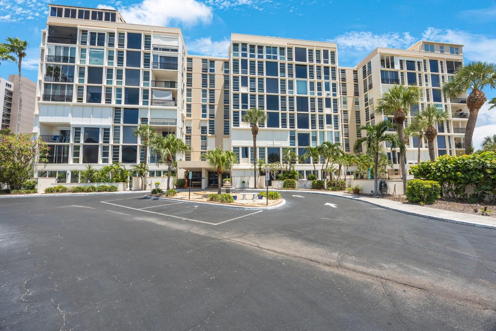 Image 38 of 38 For 7400 Sun Island Drive S 806