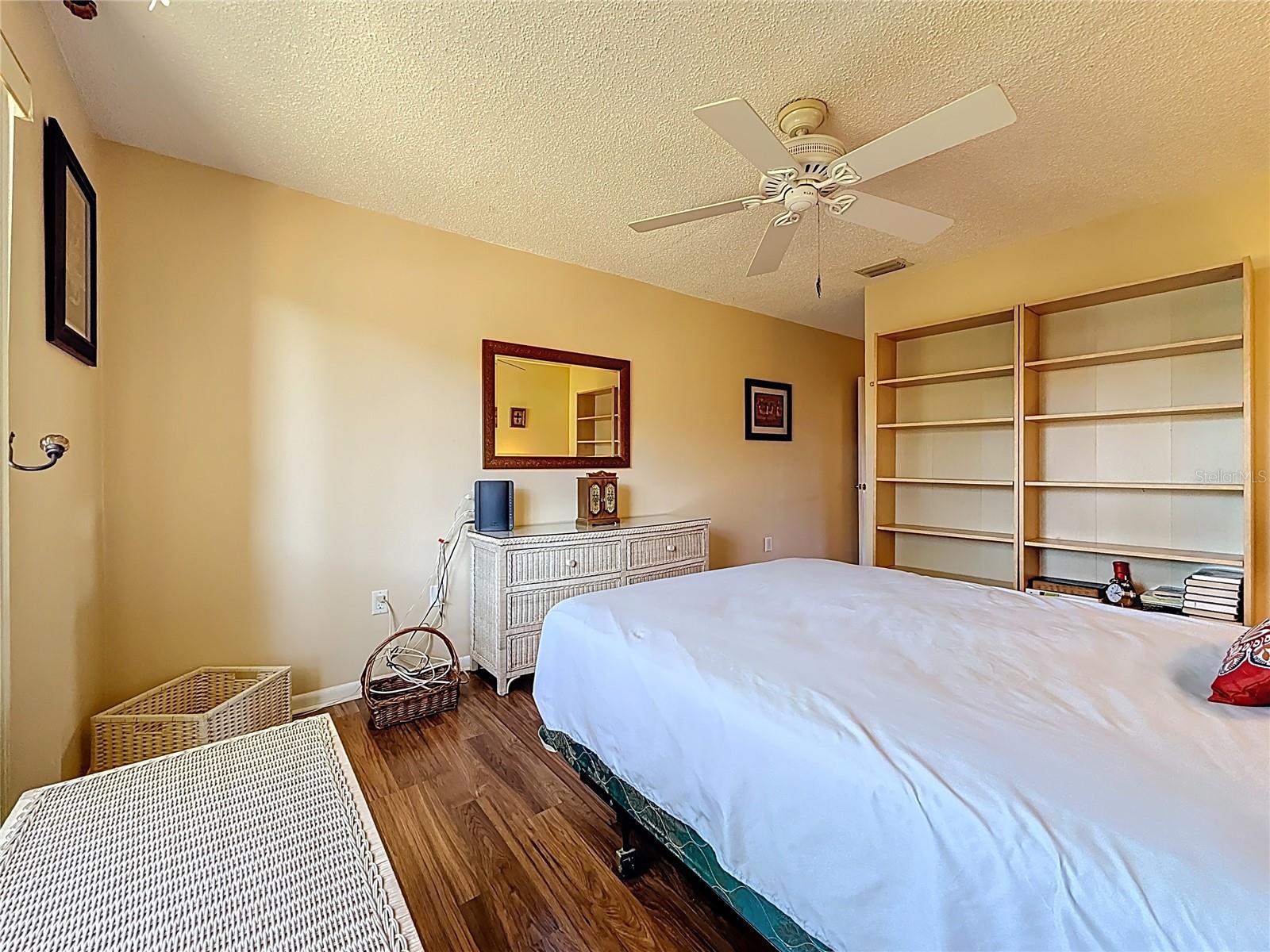 Image 19 of 36 For 510 Windrush Bay Drive