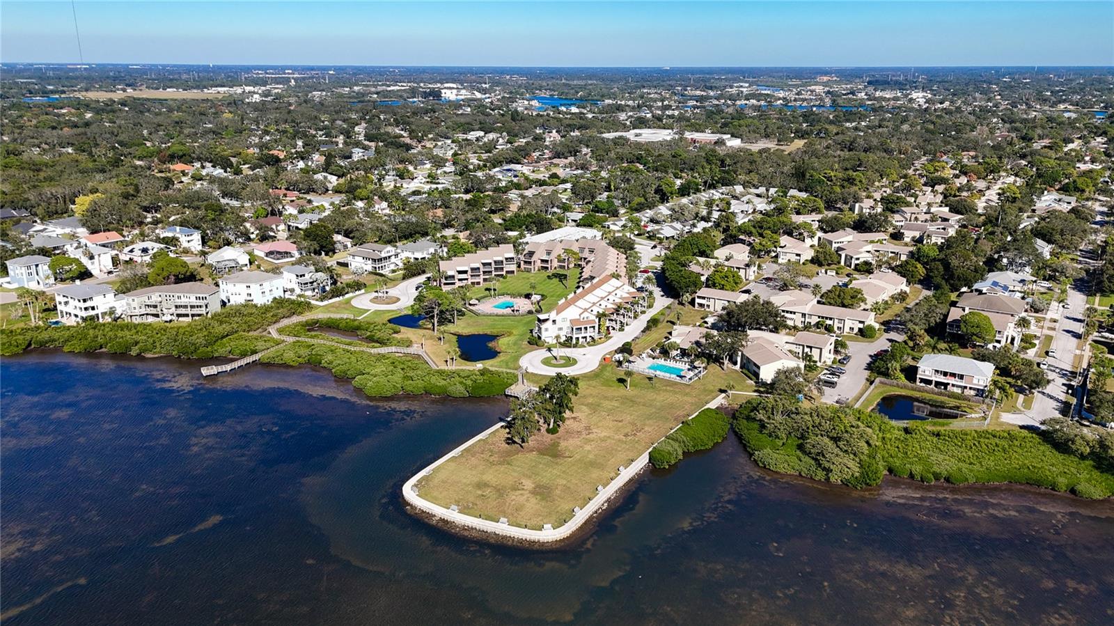 Image 33 of 36 For 510 Windrush Bay Drive