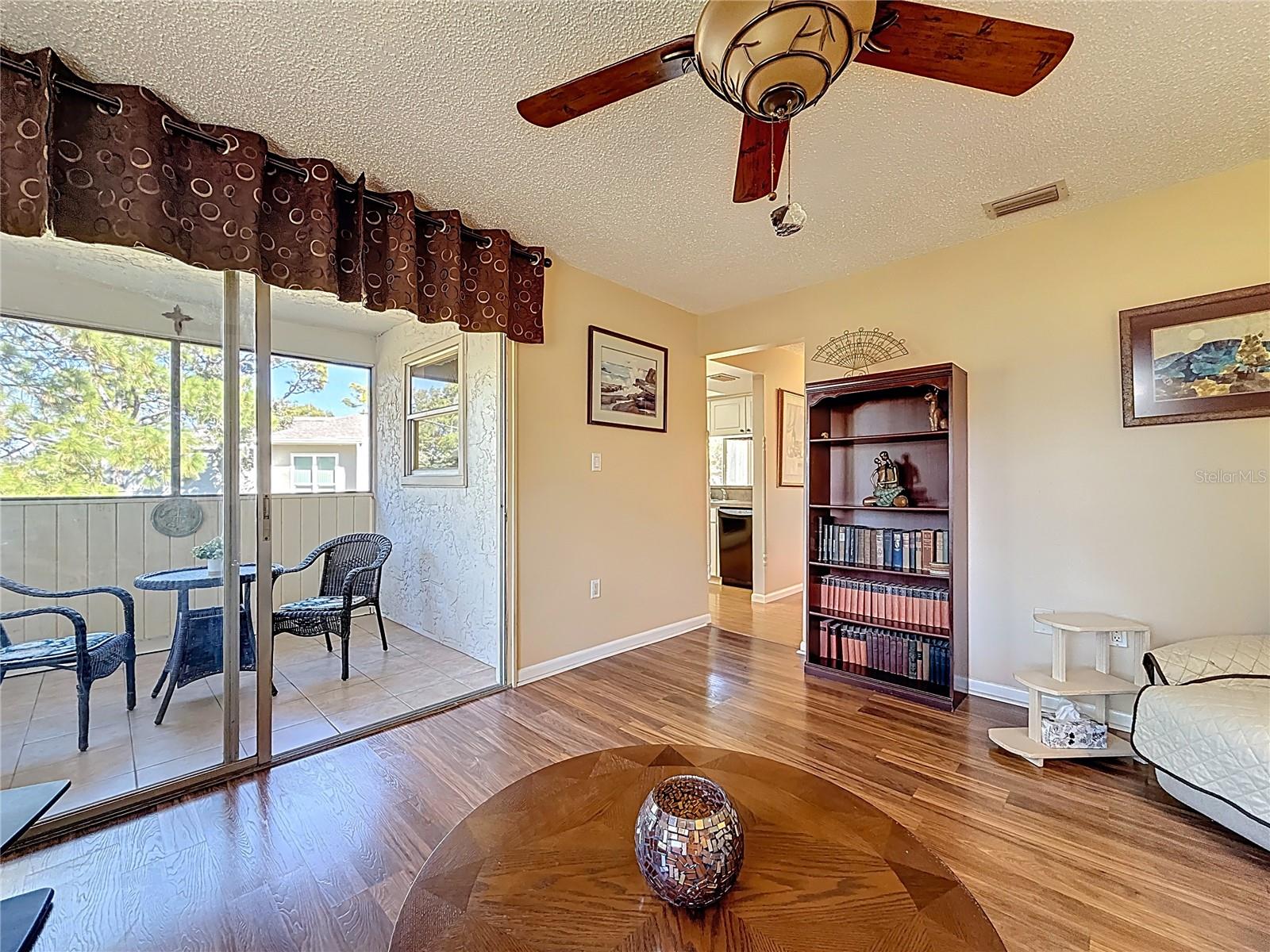 Image 8 of 36 For 510 Windrush Bay Drive