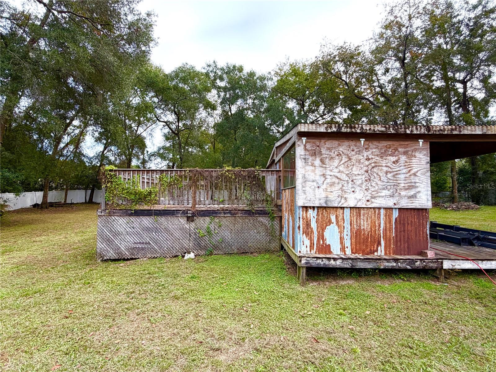 Listing photo id 34 for 4349 Culver Terrace