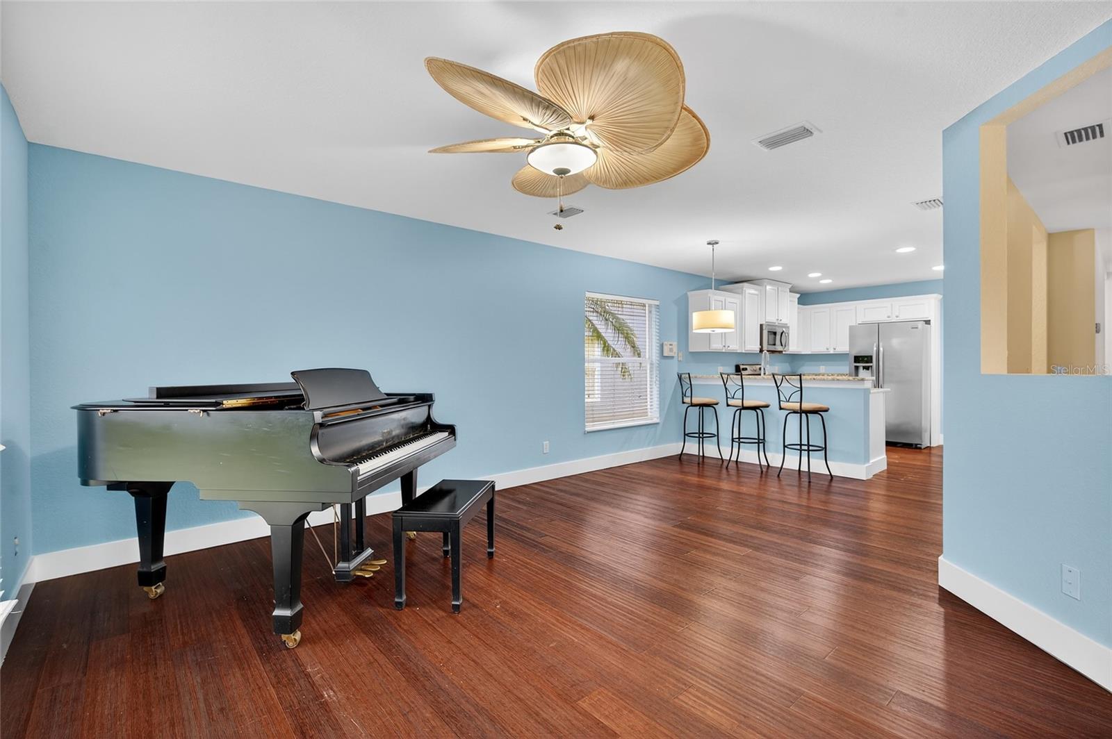 Image 11 of 67 For 7152 Chatum Light Run