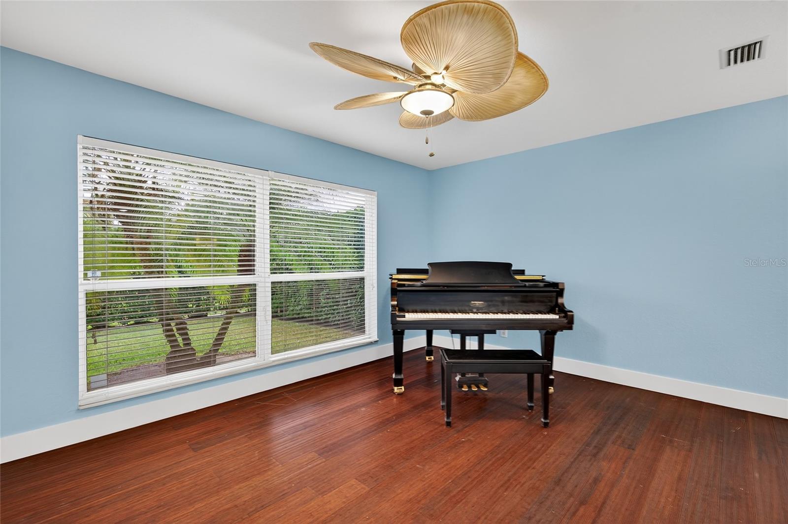 Image 12 of 67 For 7152 Chatum Light Run