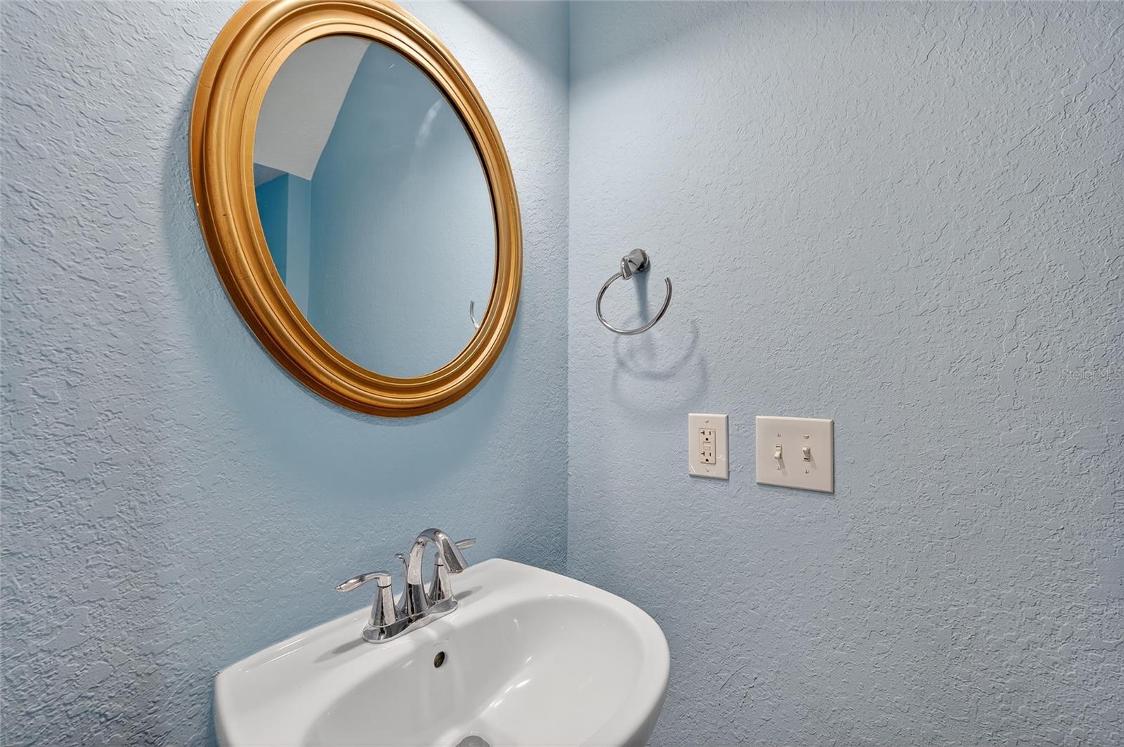 Image 20 of 67 For 7152 Chatum Light Run