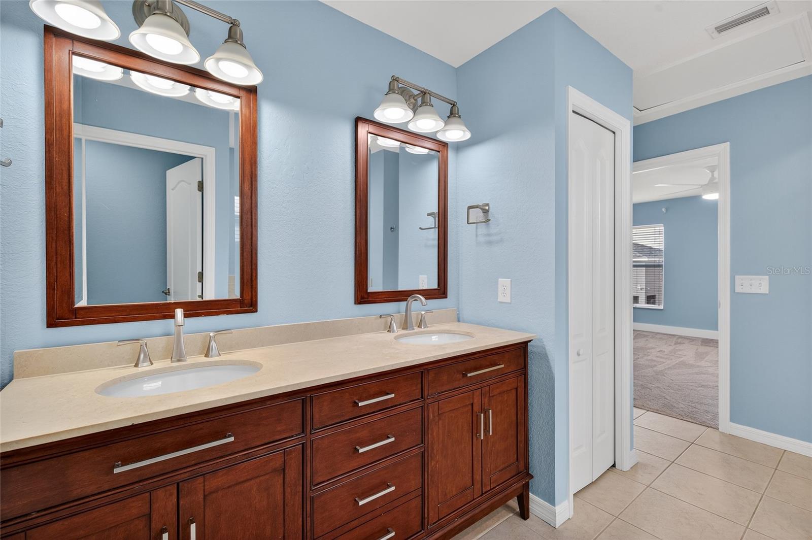 Image 32 of 67 For 7152 Chatum Light Run