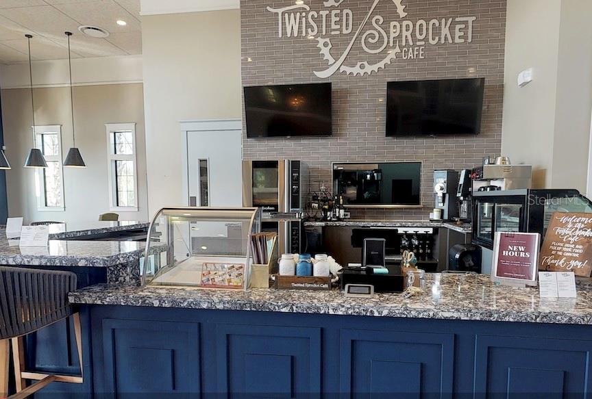 Image 31 of 34 For 3664 Clay Pot Drive