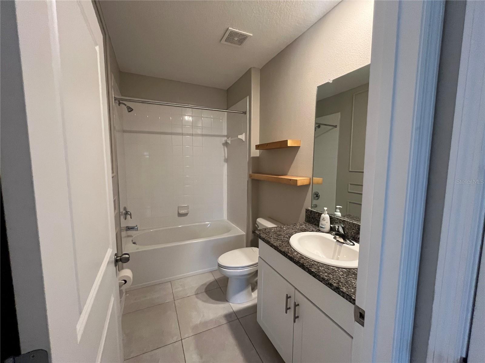 Image 10 of 35 For 241 Argyll Drive