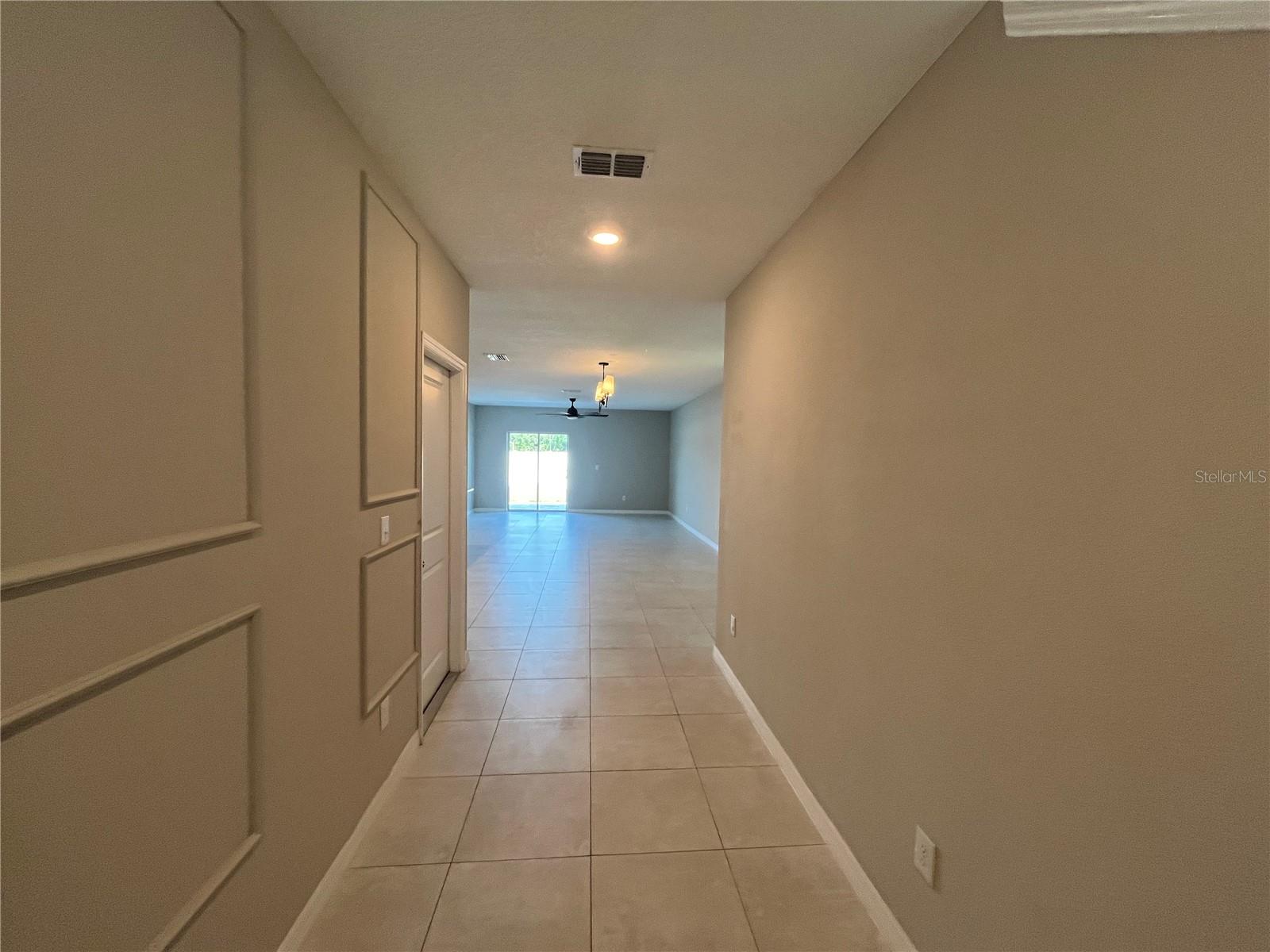 Image 2 of 35 For 241 Argyll Drive