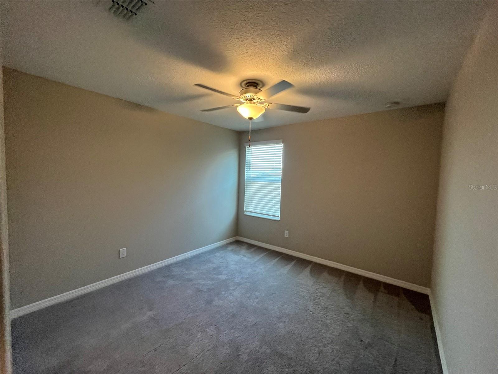 Image 22 of 35 For 241 Argyll Drive