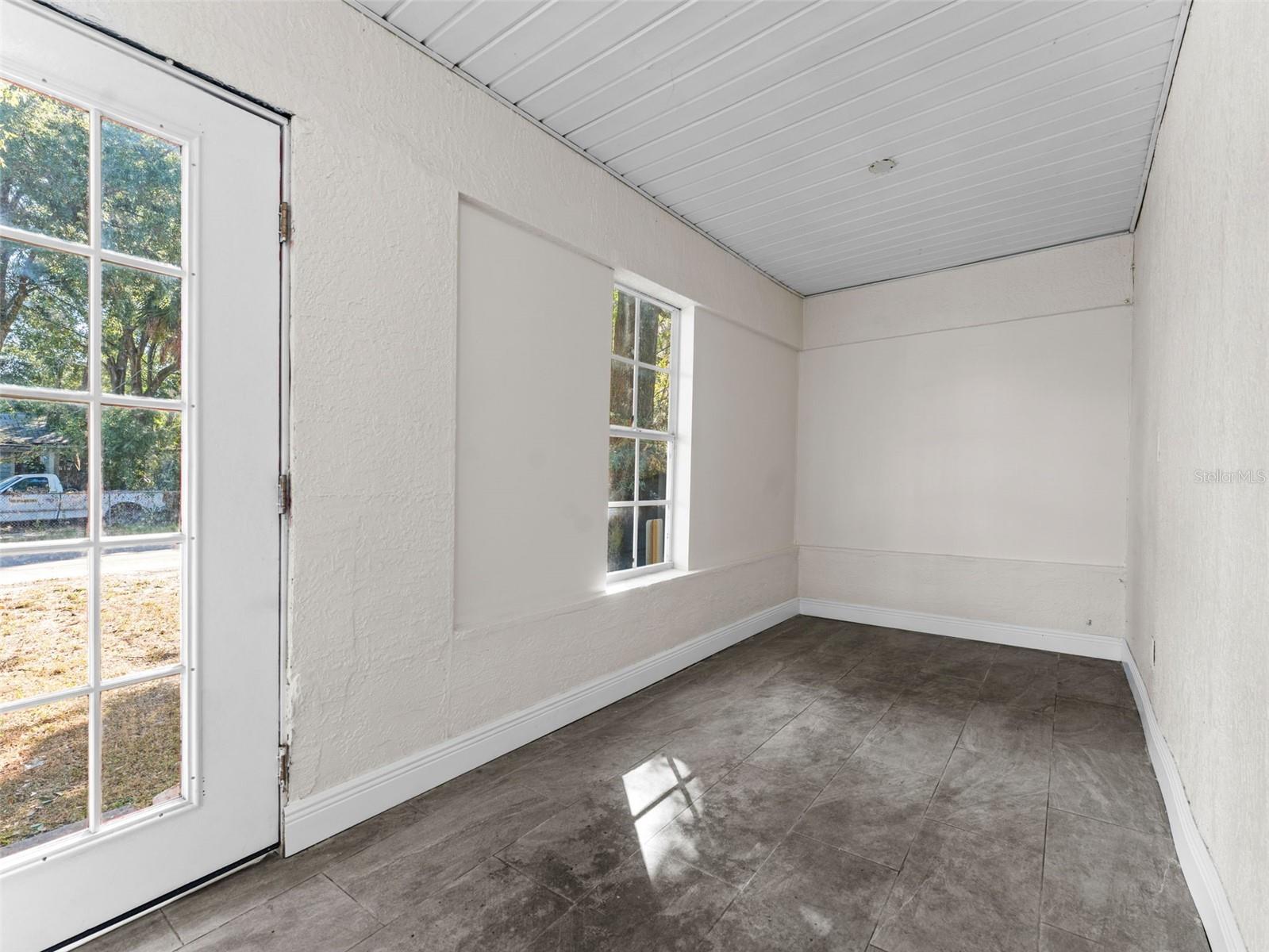 Image 25 of 34 For 8210 Klondyke Street 1