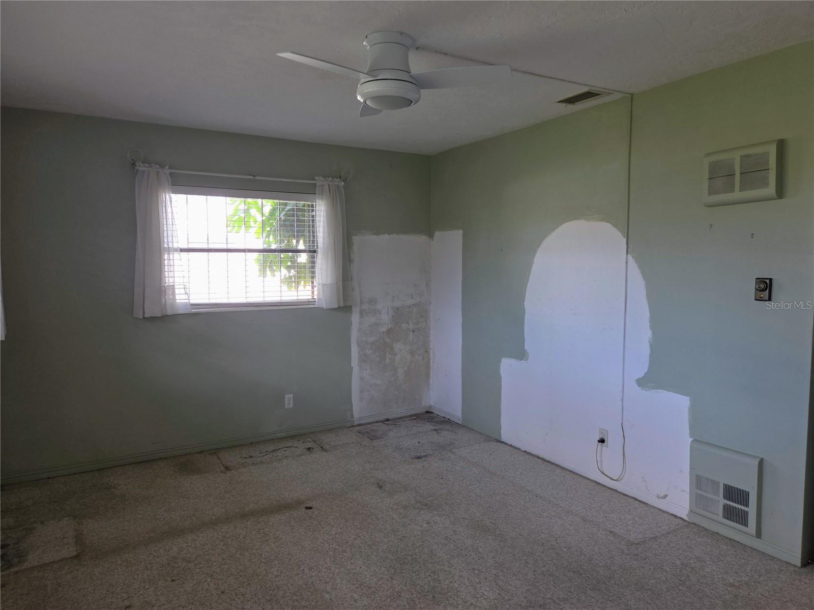 Image 16 of 39 For 5141 38th Street S