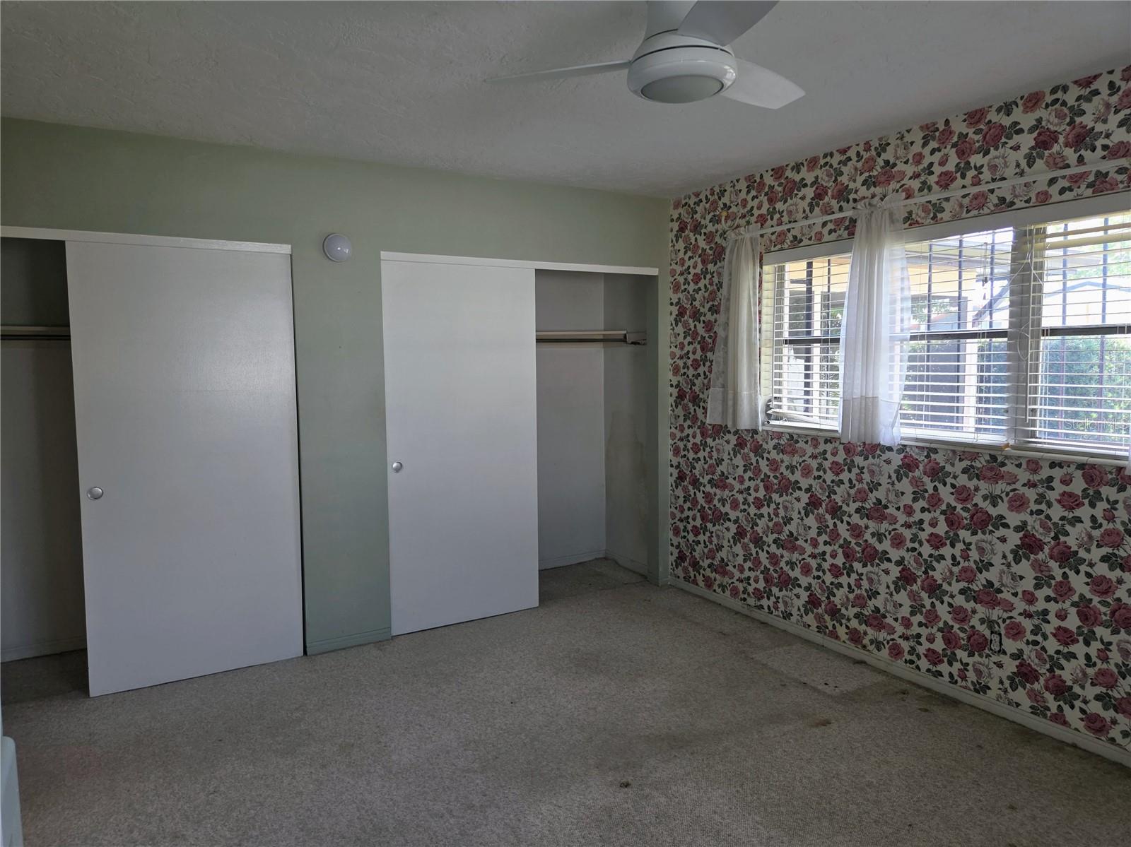 Image 18 of 39 For 5141 38th Street S