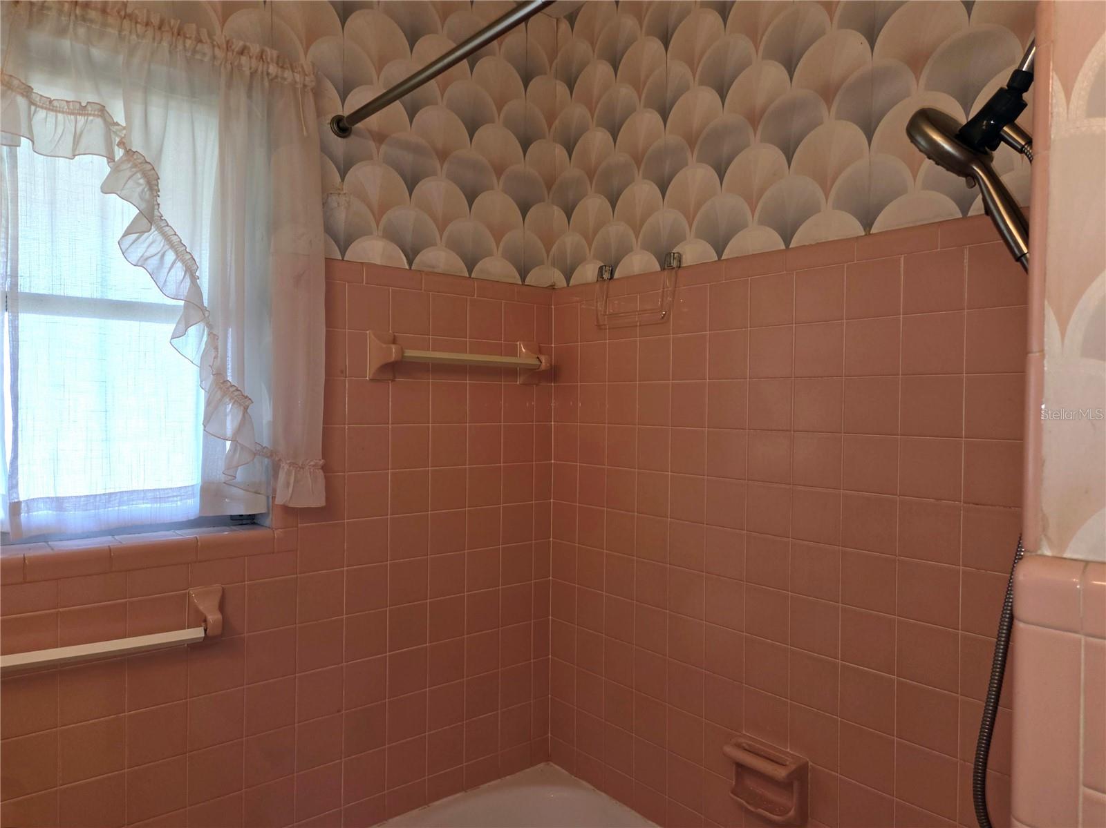 Image 24 of 39 For 5141 38th Street S