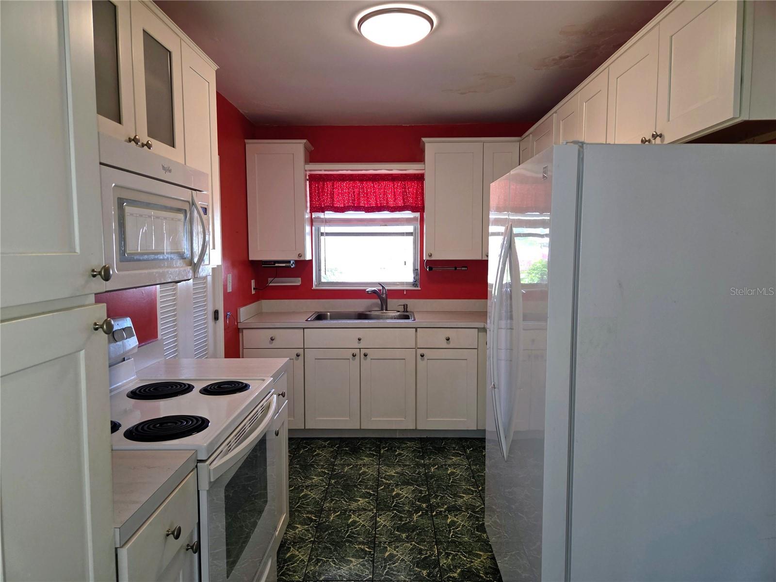 Image 9 of 39 For 5141 38th Street S