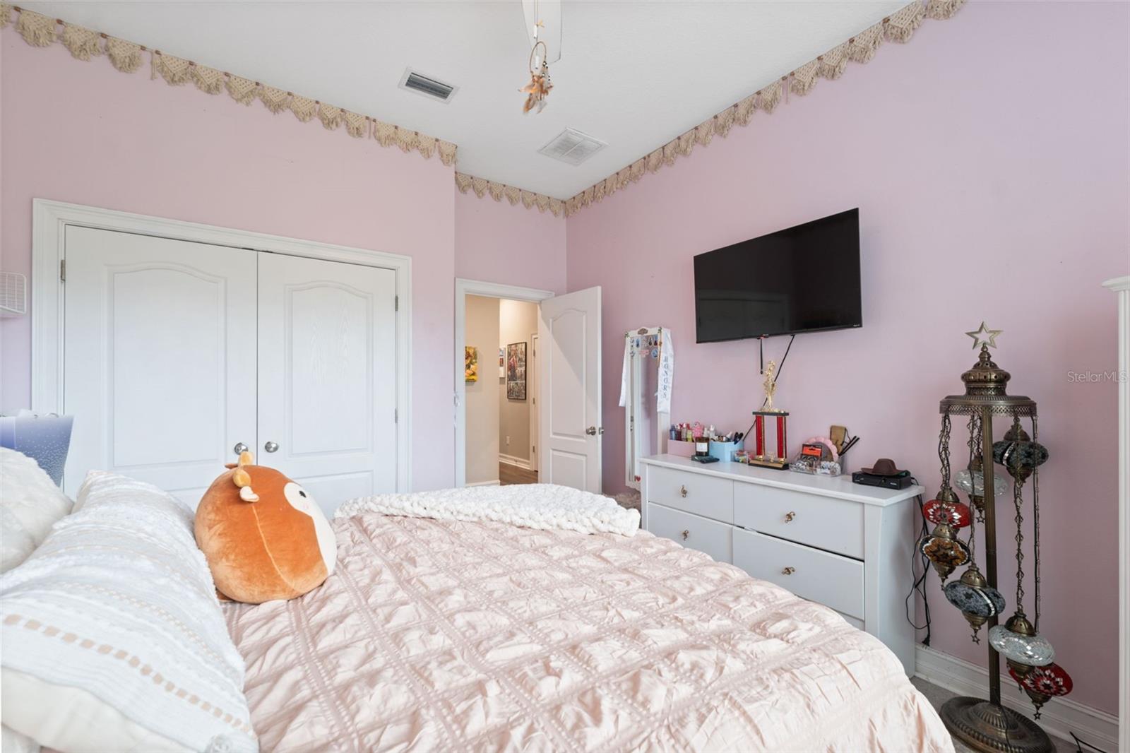 Image 41 of 88 For 5906 Fishhawk Crossing Boulevard