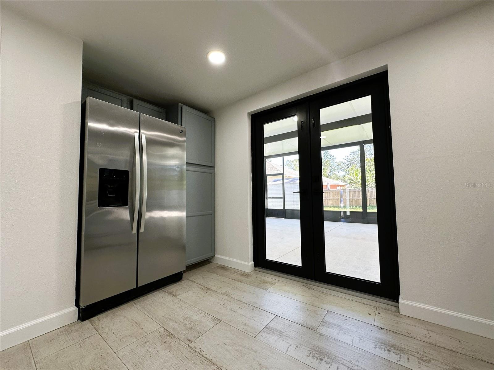 Image 12 of 30 For 6507 Elliot Drive