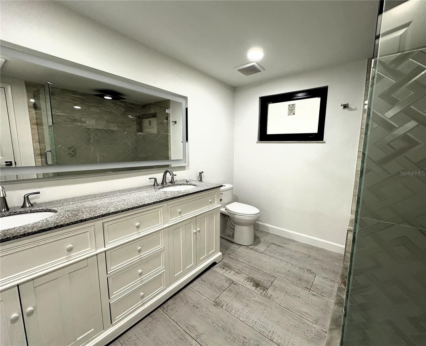 Image 18 of 30 For 6507 Elliot Drive