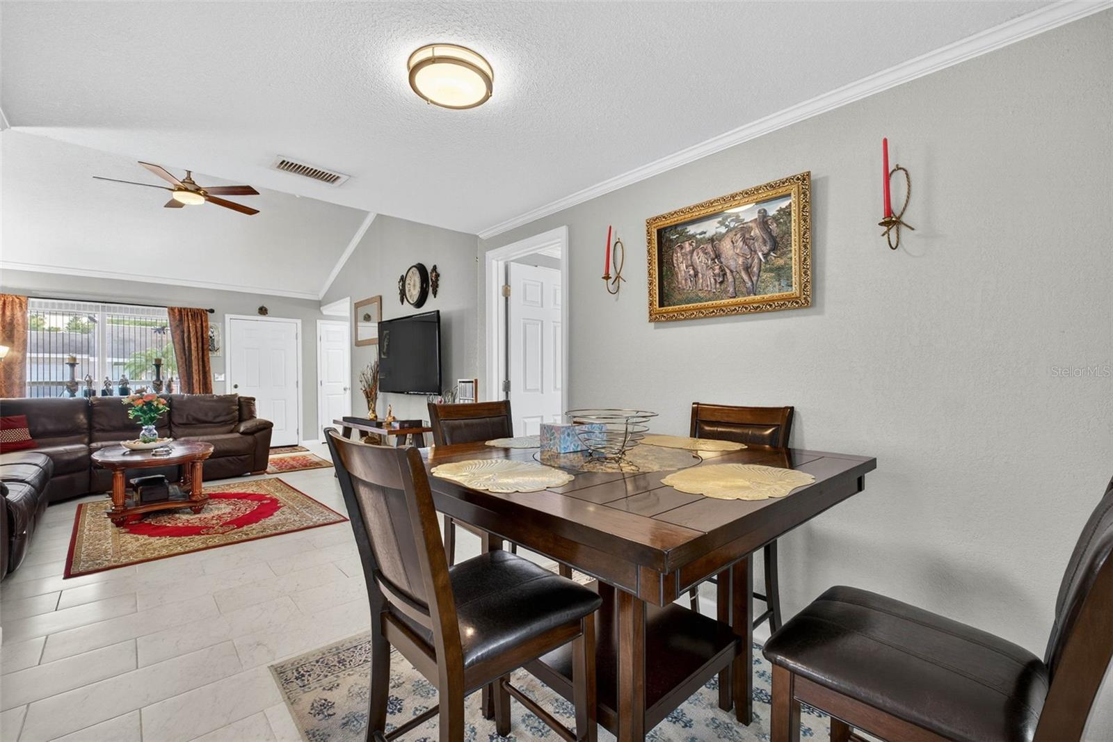 Image 10 of 69 For 8502 Willow Forest Court