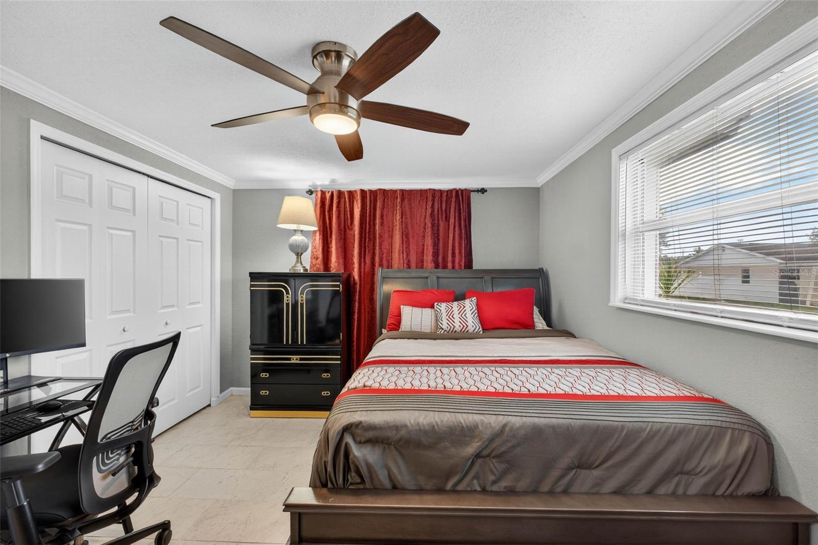 Image 28 of 69 For 8502 Willow Forest Court