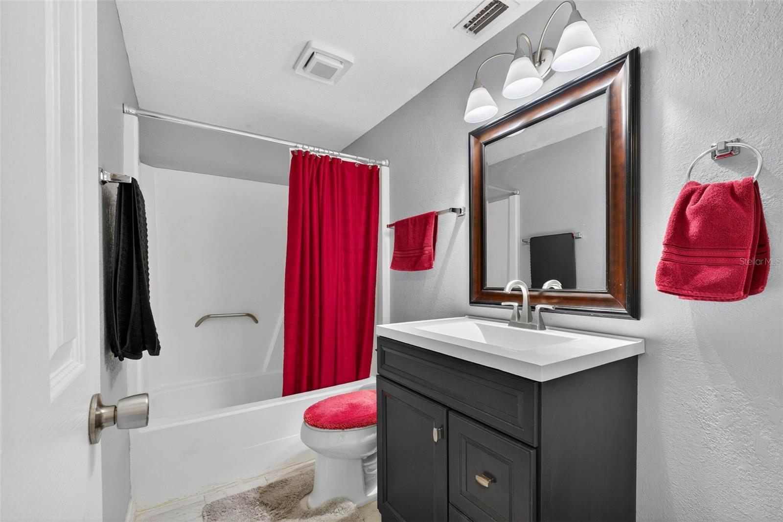 Image 31 of 69 For 8502 Willow Forest Court