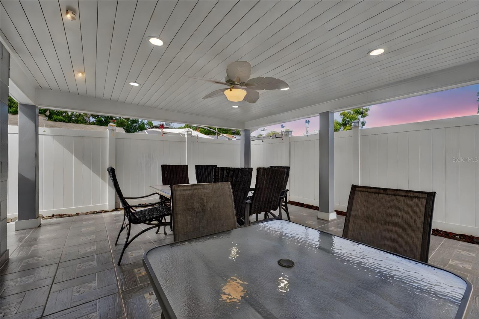 Image 41 of 69 For 8502 Willow Forest Court