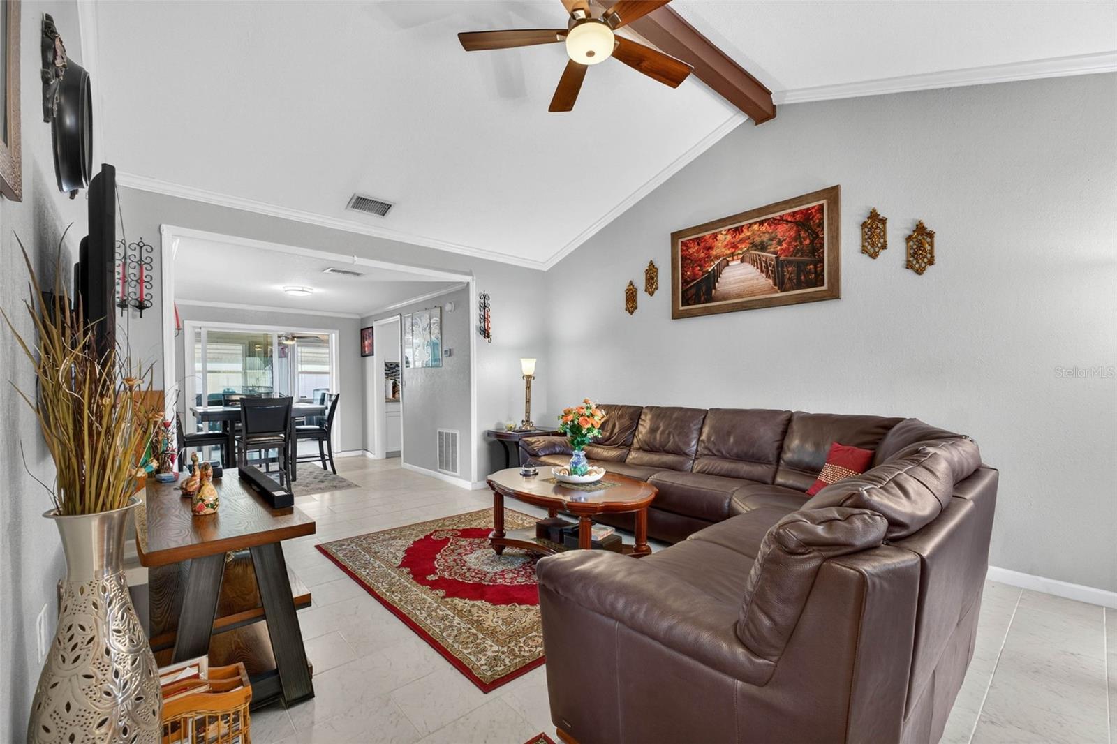 Image 6 of 69 For 8502 Willow Forest Court