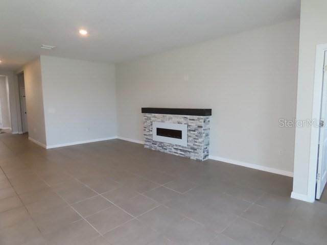 Image 19 of 39 For 4024 Mossy Limb Court