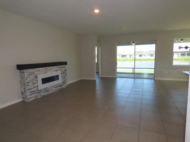 Image 20 of 39 For 4024 Mossy Limb Court