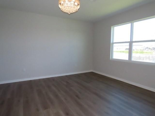 Image 25 of 39 For 4024 Mossy Limb Court