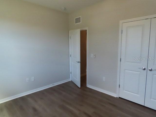 Image 32 of 39 For 4024 Mossy Limb Court