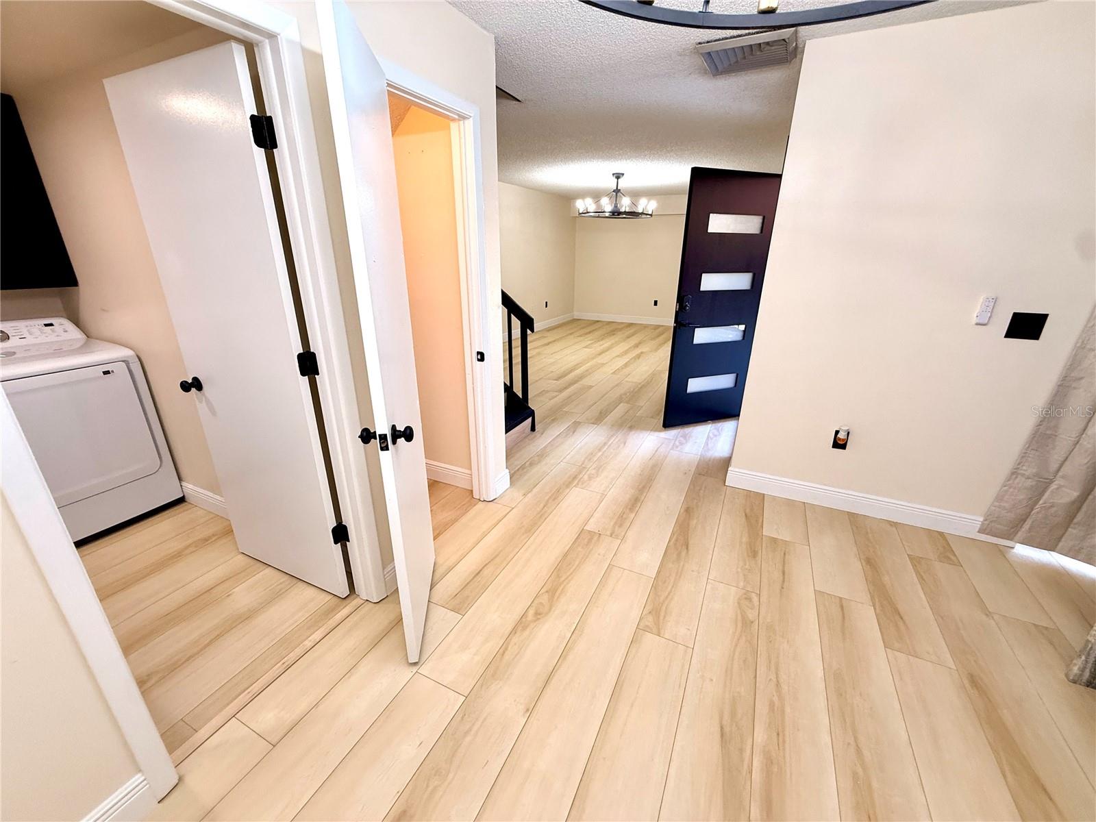 Image 16 of 58 For 2706 5th Court 66a