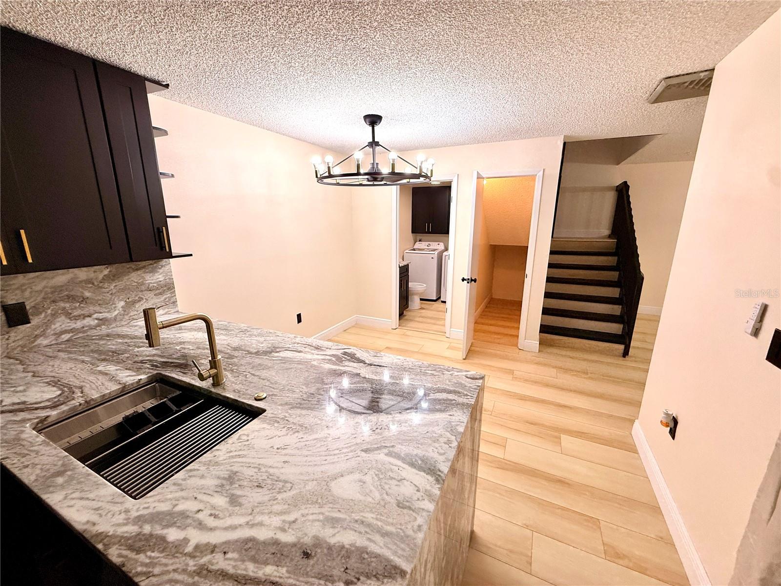 Image 22 of 58 For 2706 5th Court 66a