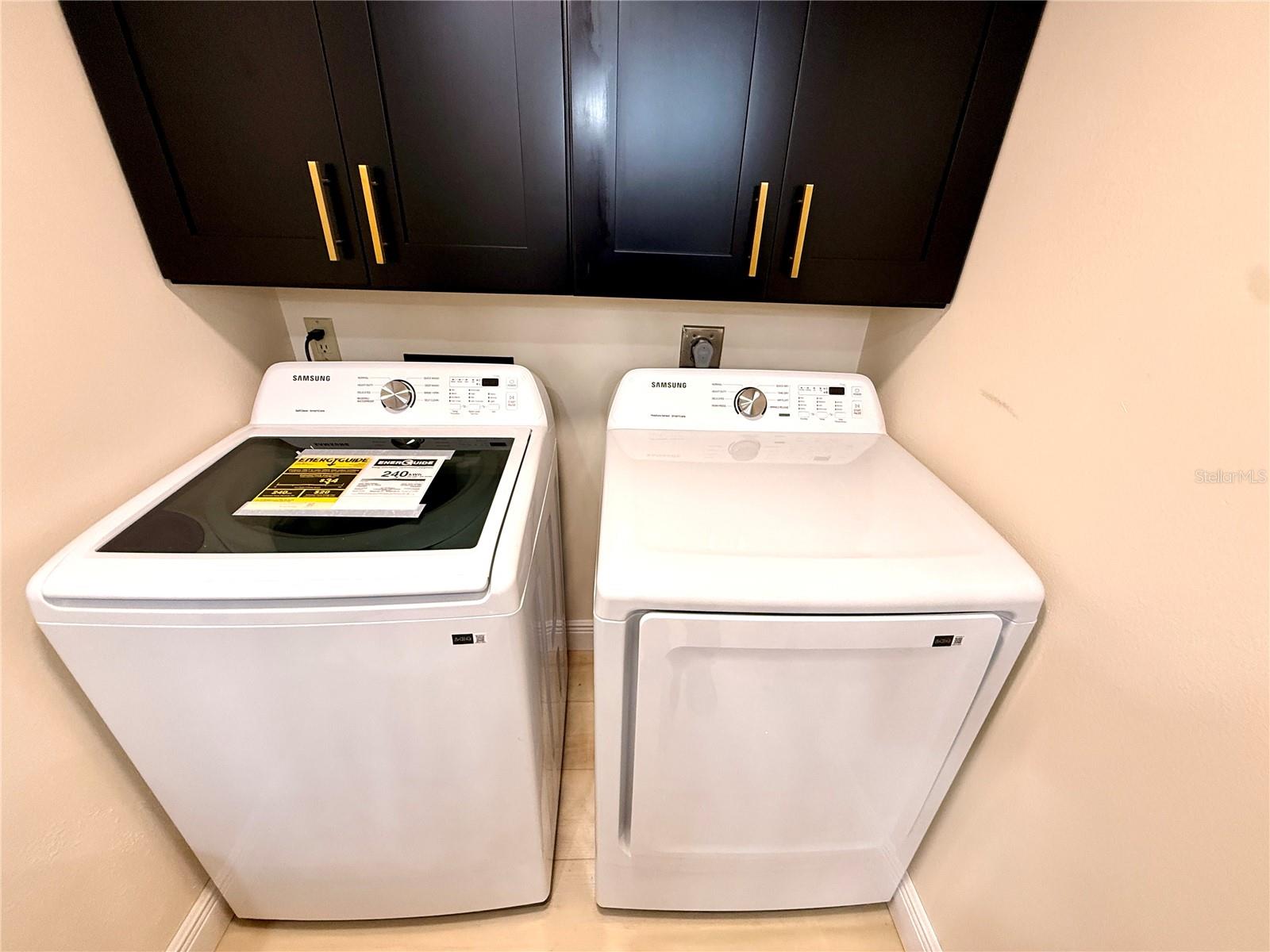 Image 29 of 58 For 2706 5th Court 66a