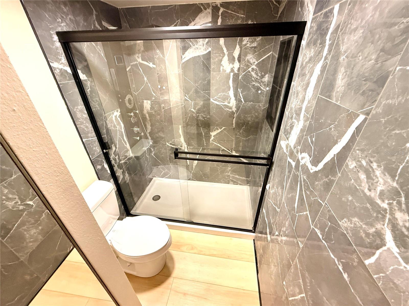 Image 32 of 58 For 2706 5th Court 66a