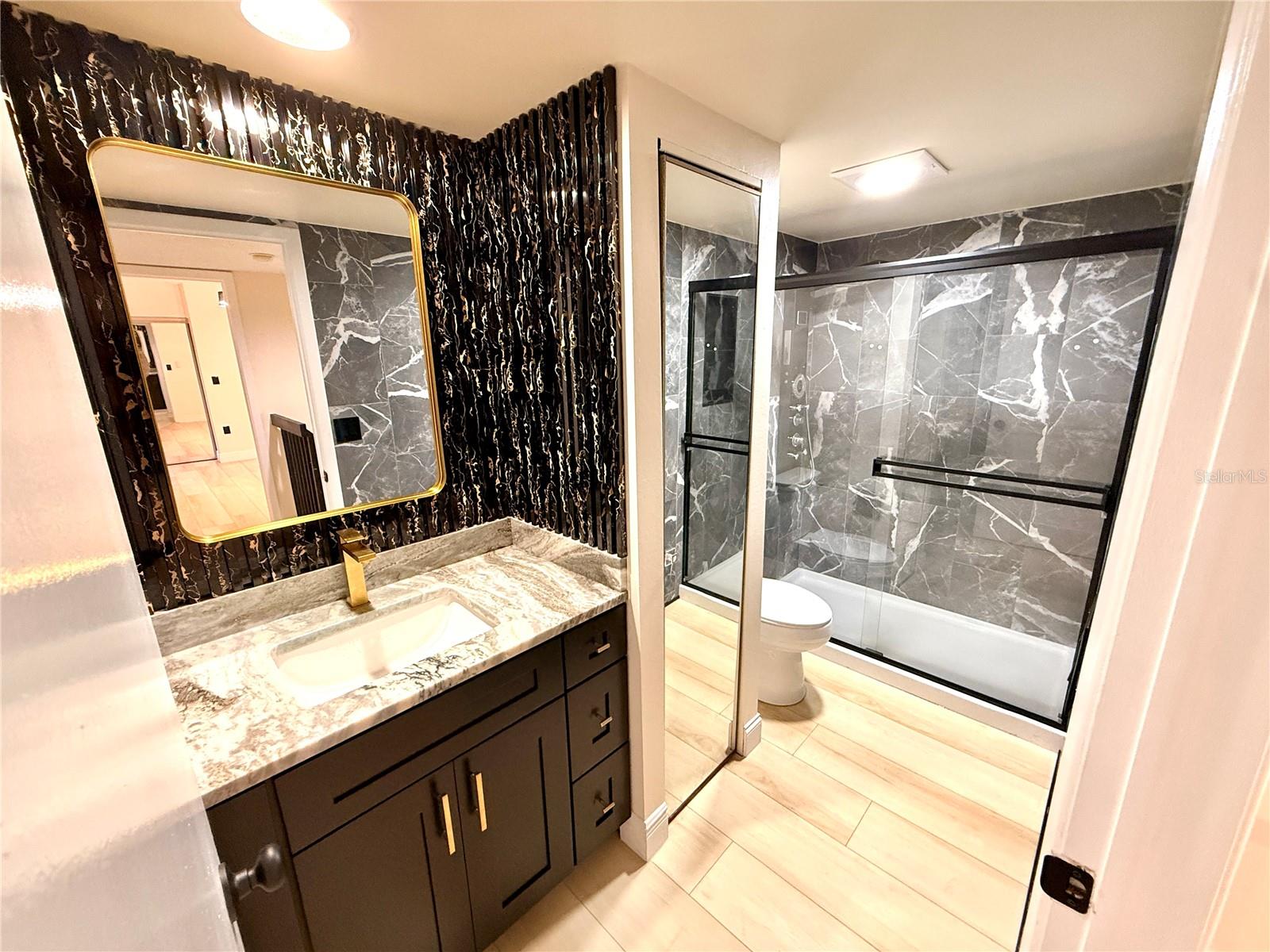 Image 33 of 58 For 2706 5th Court 66a