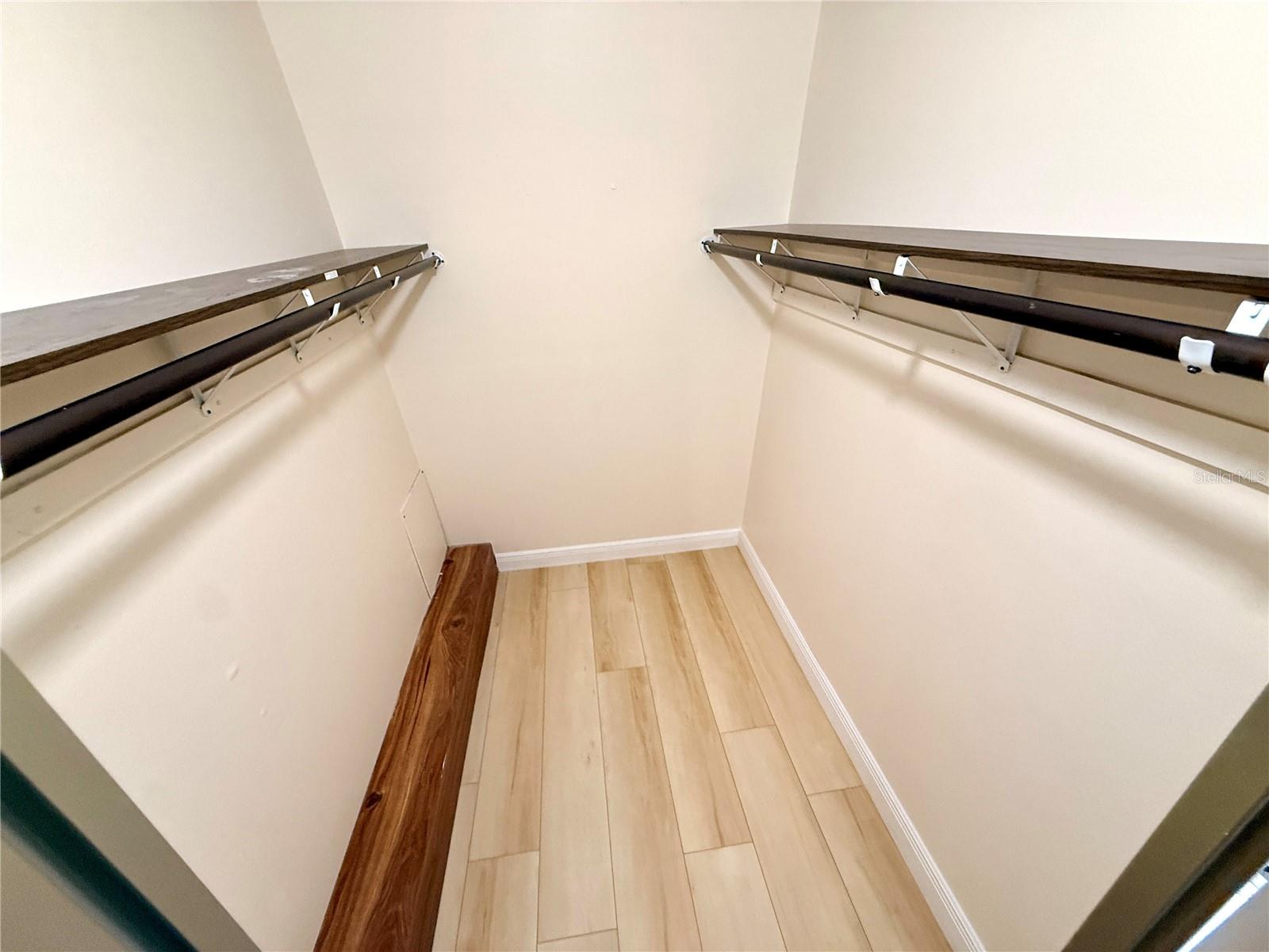 Image 43 of 58 For 2706 5th Court 66a