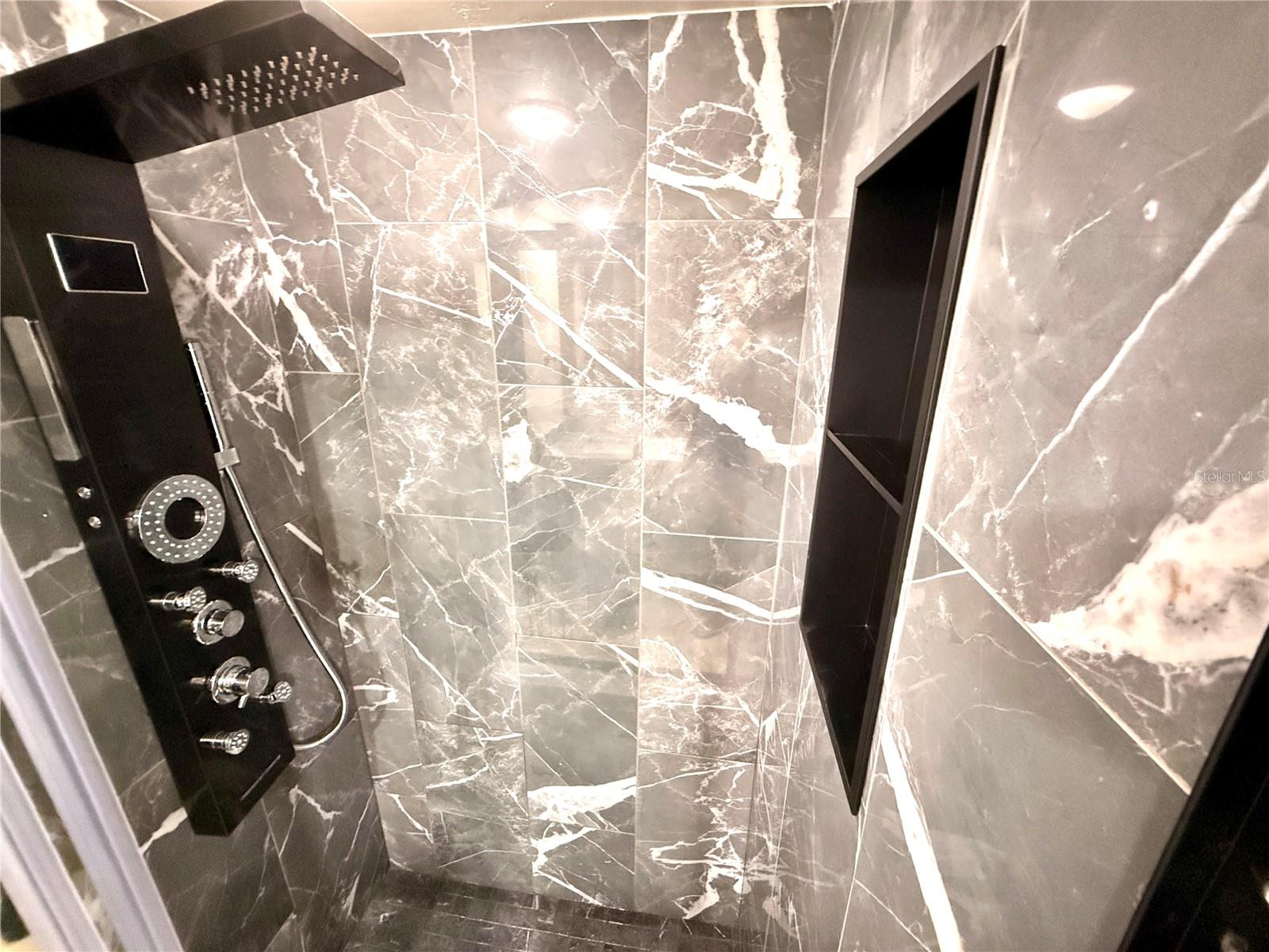 Image 50 of 58 For 2706 5th Court 66a