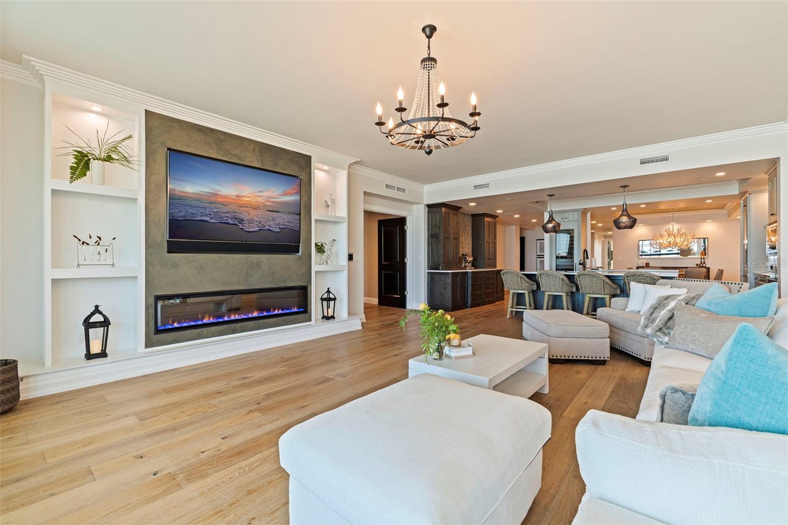 Image 12 of 37 For 650 Collany Road 503