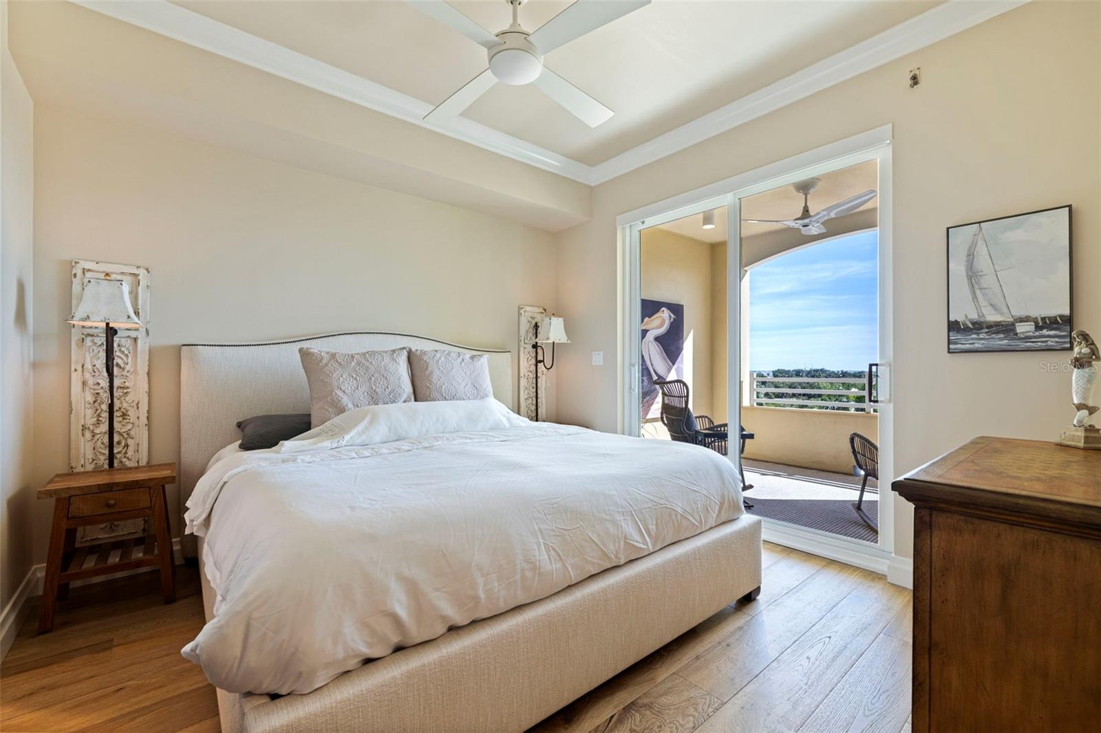 Image 23 of 37 For 650 Collany Road 503