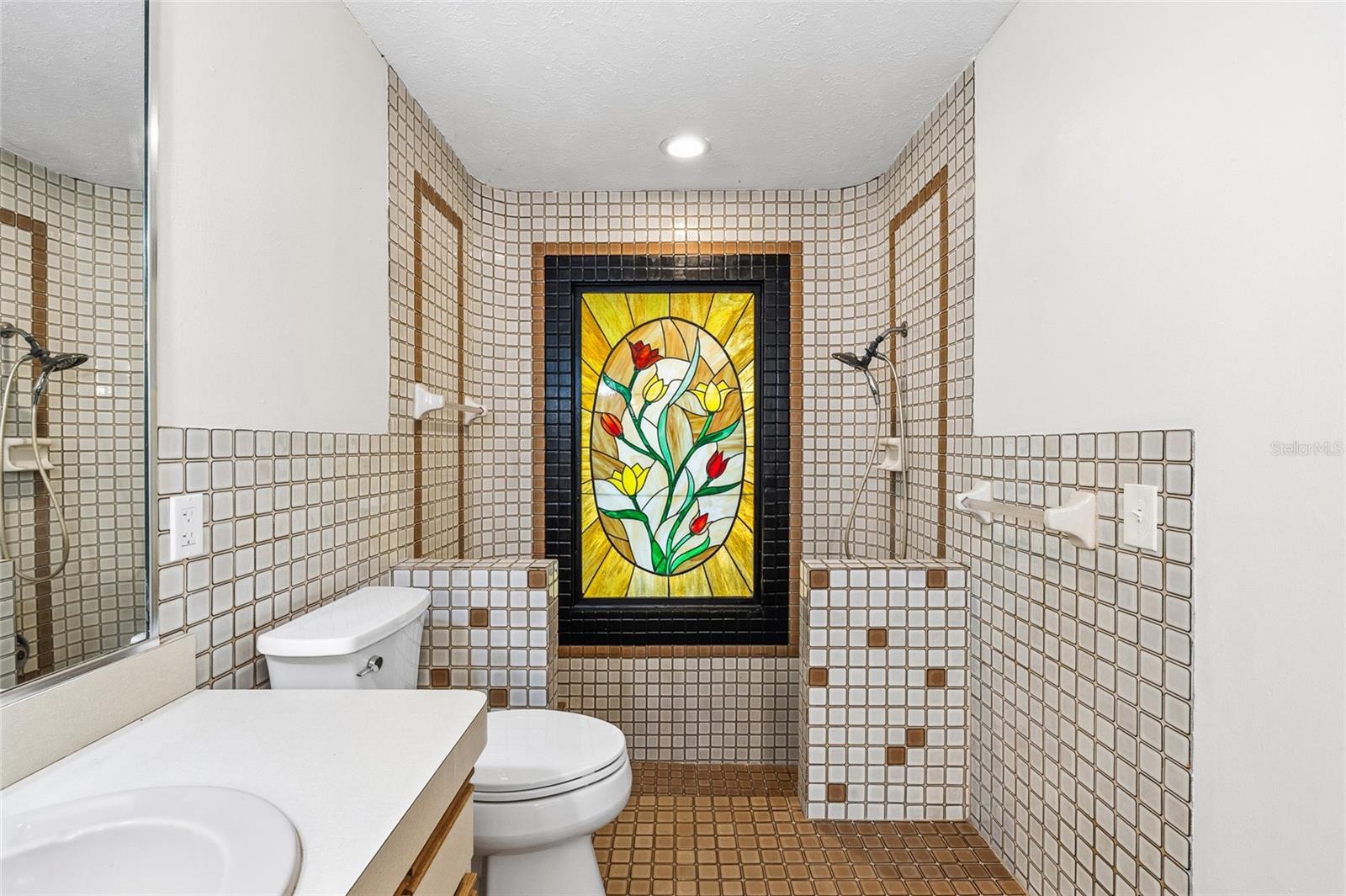 Image 22 of 39 For 7415 Lake Forest Circle