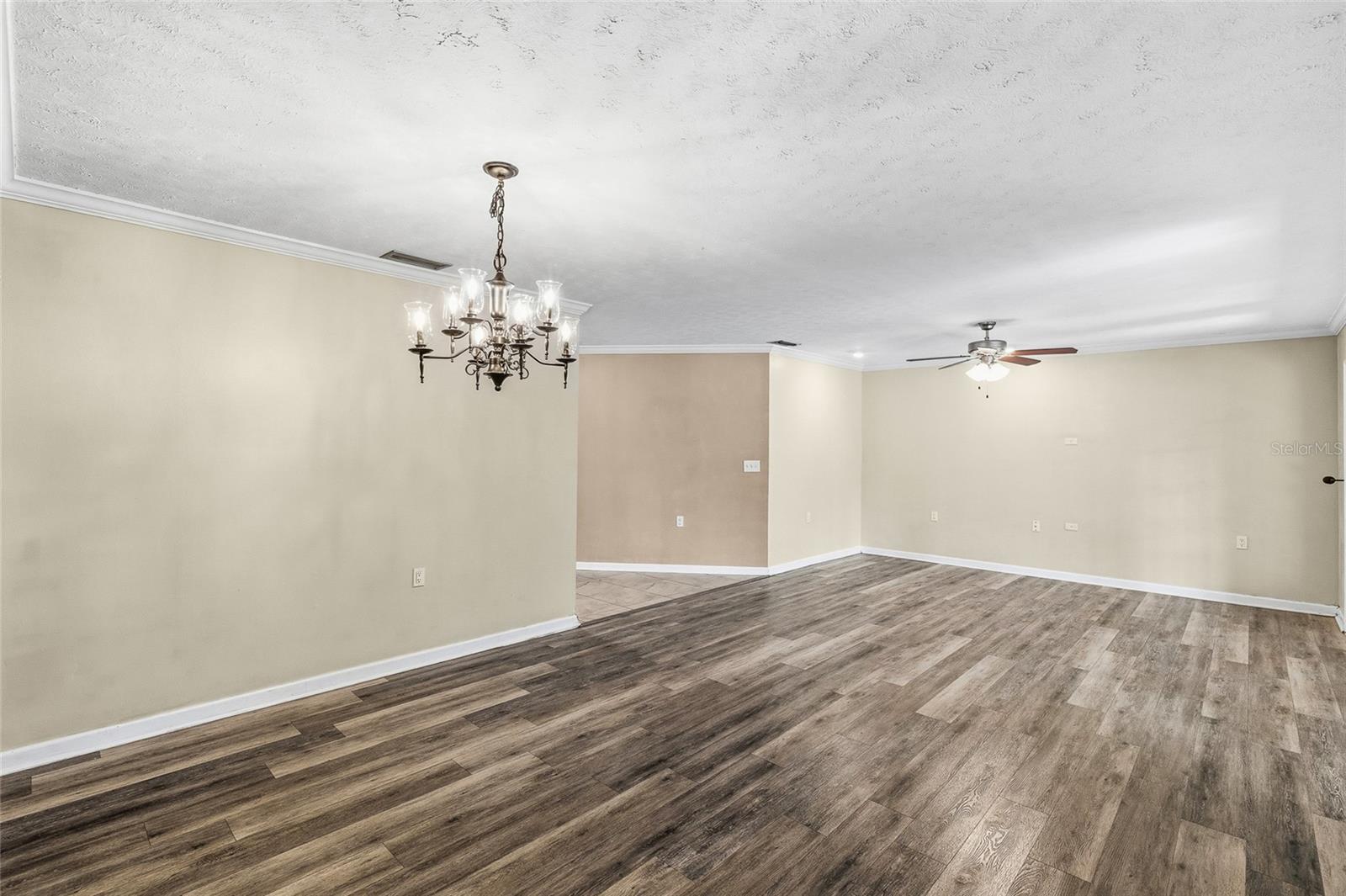 Image 9 of 39 For 7415 Lake Forest Circle