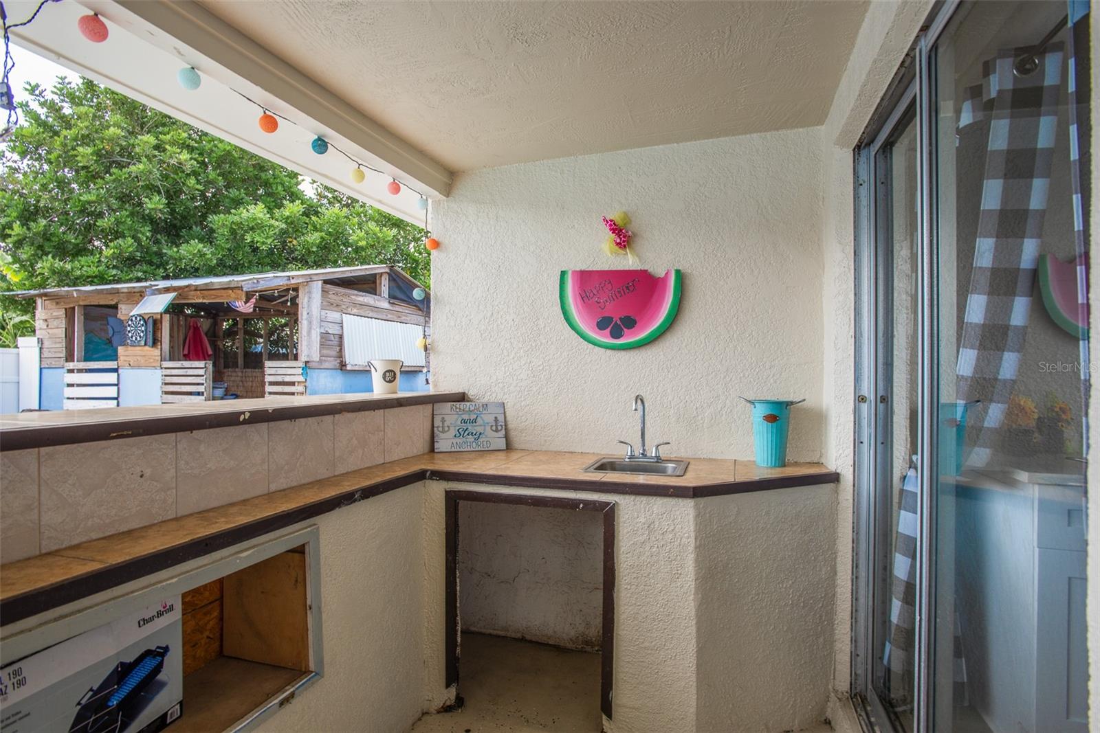 Image 25 of 33 For 8906 Catalina Drive