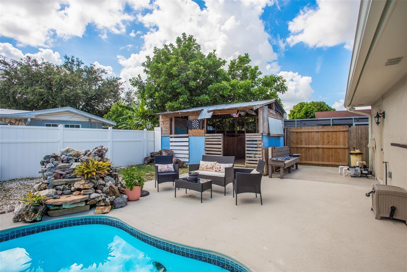 Image 26 of 33 For 8906 Catalina Drive