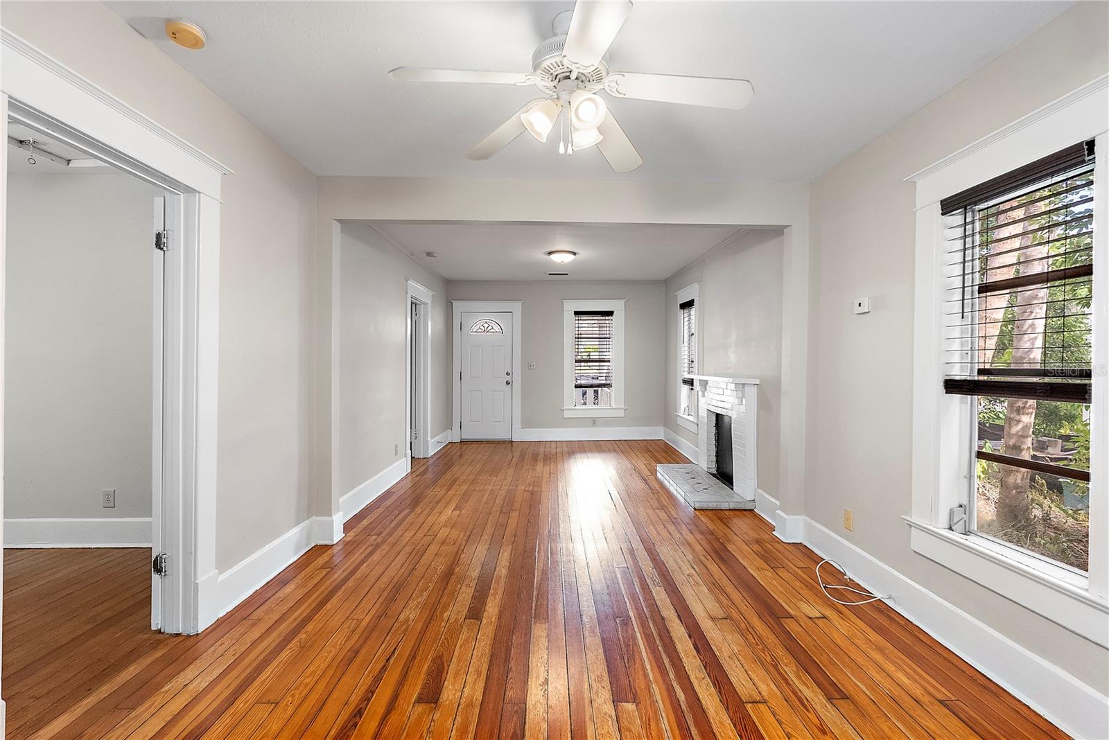 Image 12 of 31 For 130 17th Avenue N