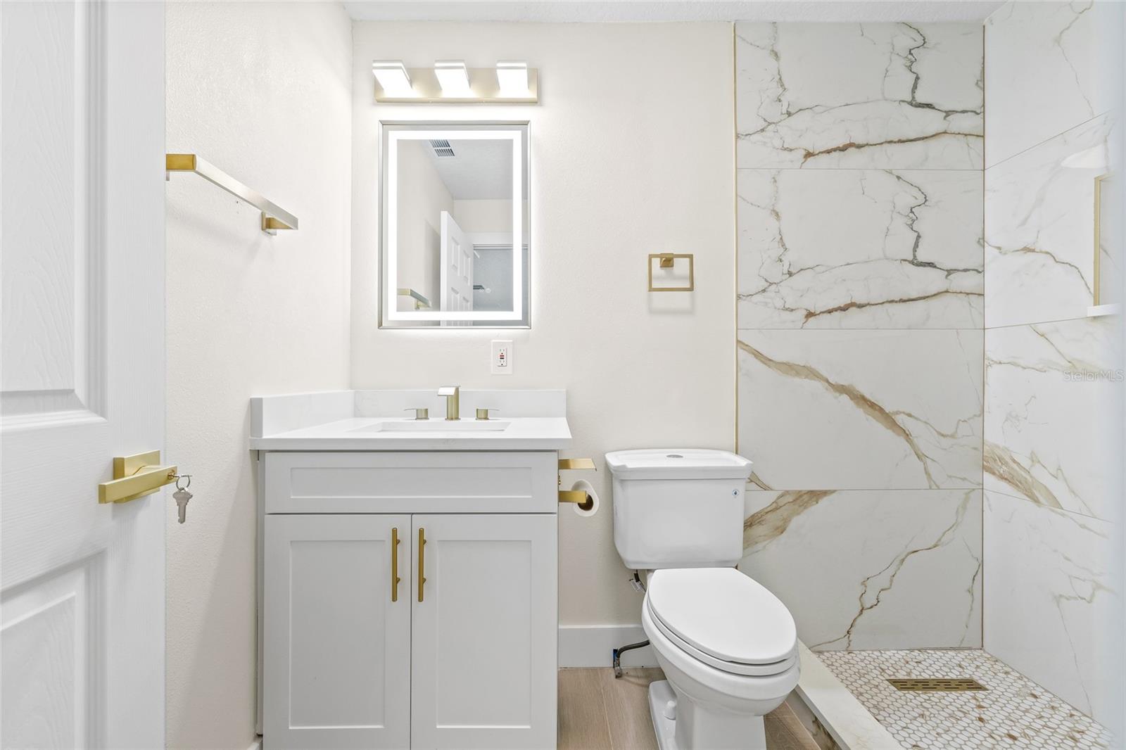 Image 22 of 47 For 70 Horton Circle