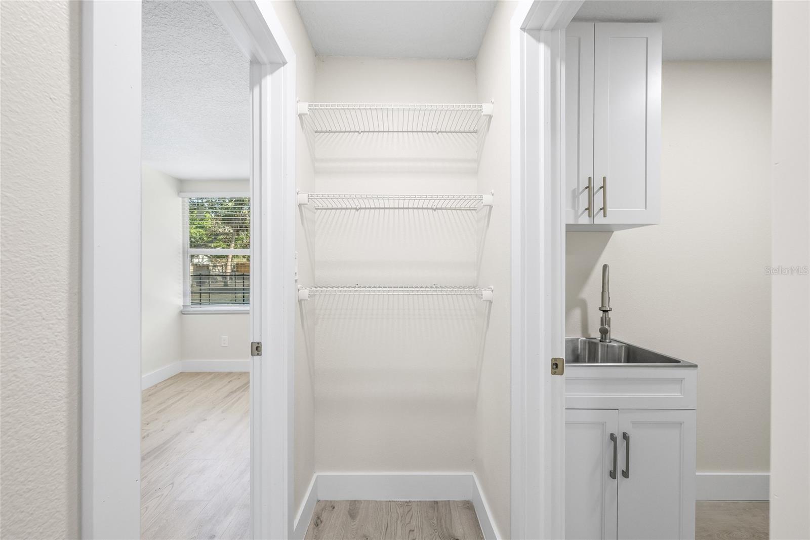 Image 23 of 47 For 70 Horton Circle