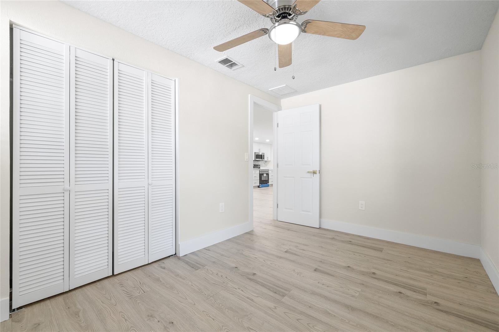 Image 30 of 47 For 70 Horton Circle