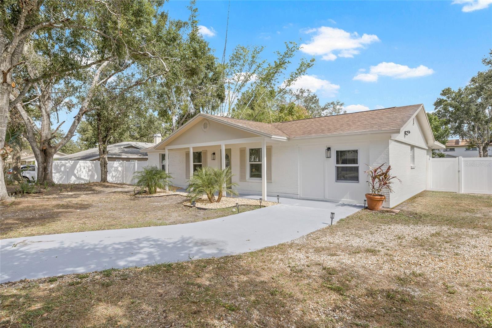 Image 44 of 47 For 70 Horton Circle