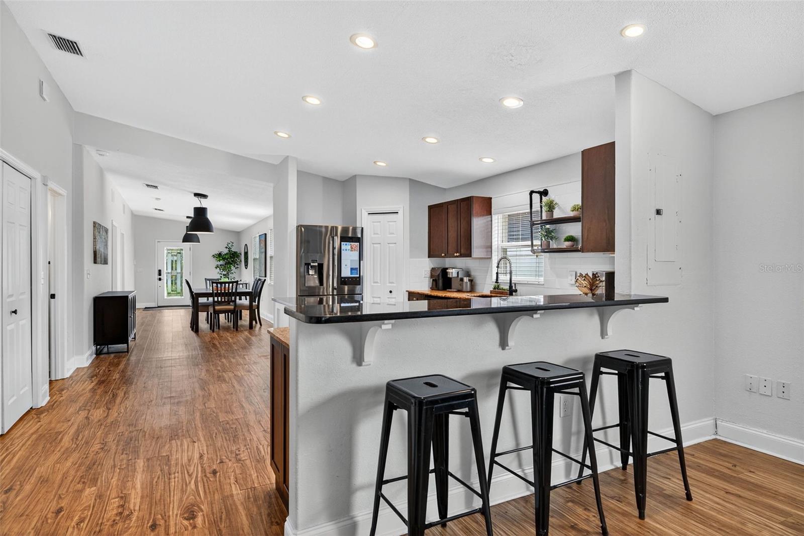 Image 13 of 34 For 3104 15th Street N