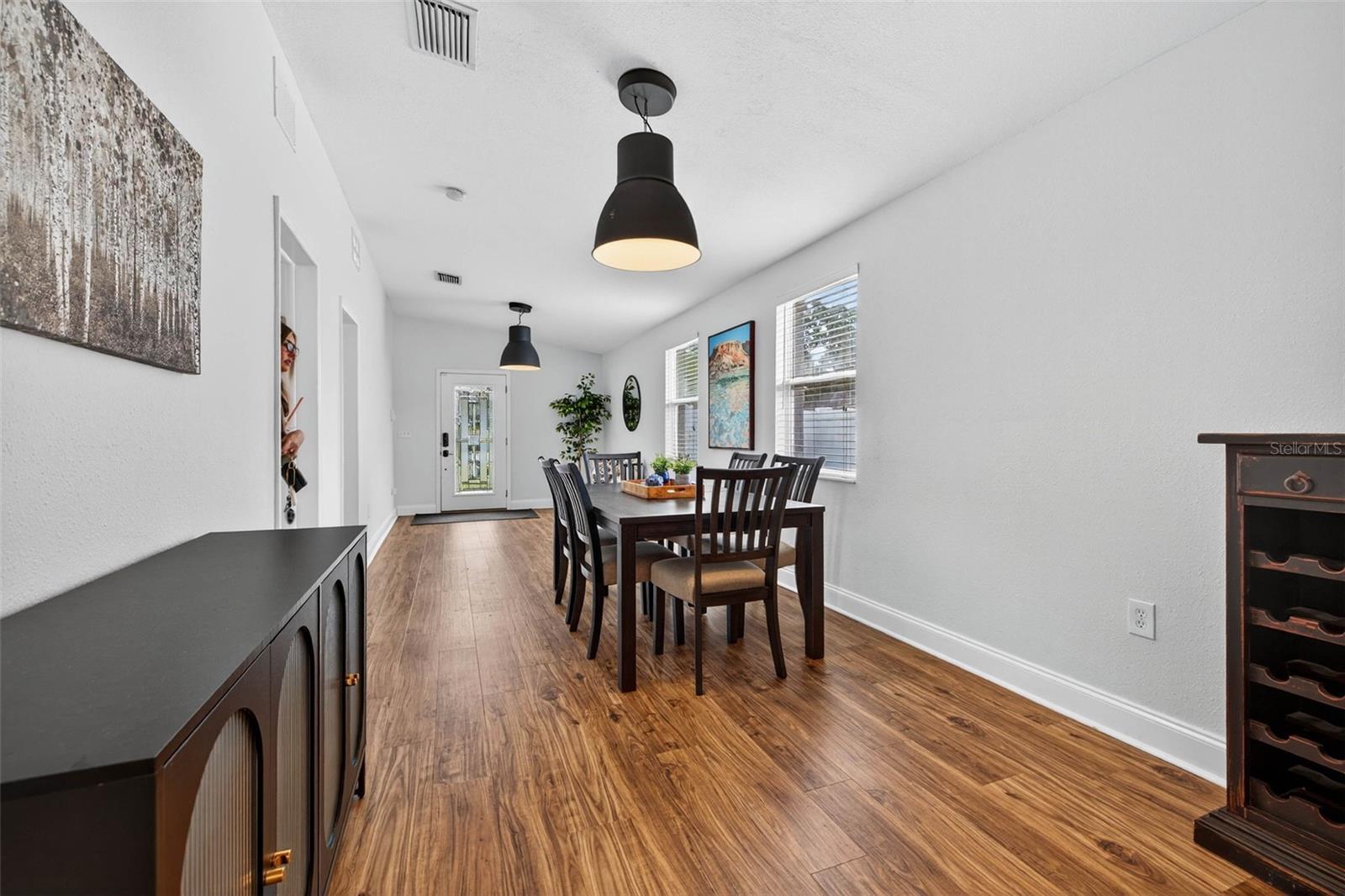 Image 5 of 34 For 3104 15th Street N